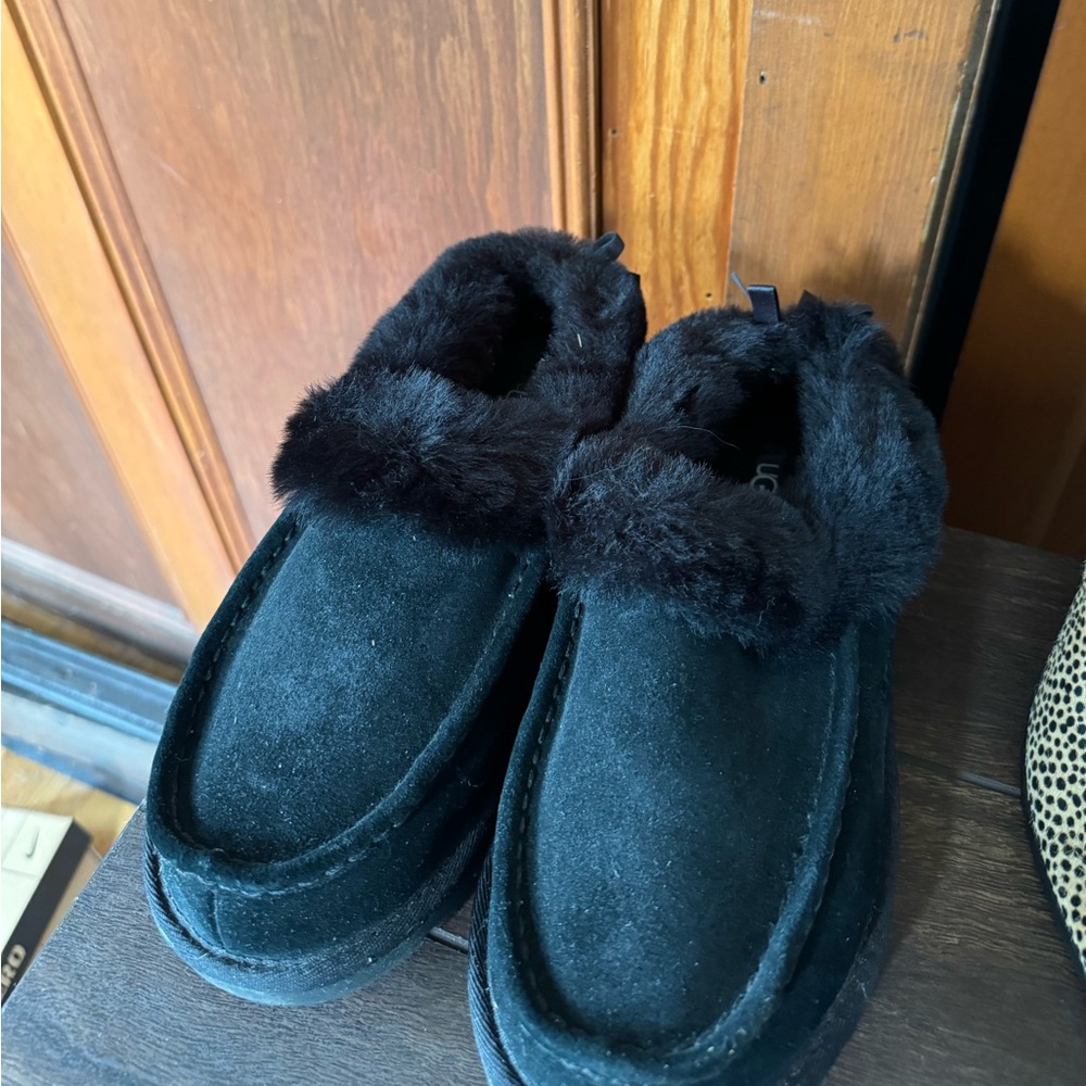 Ugg slippers
